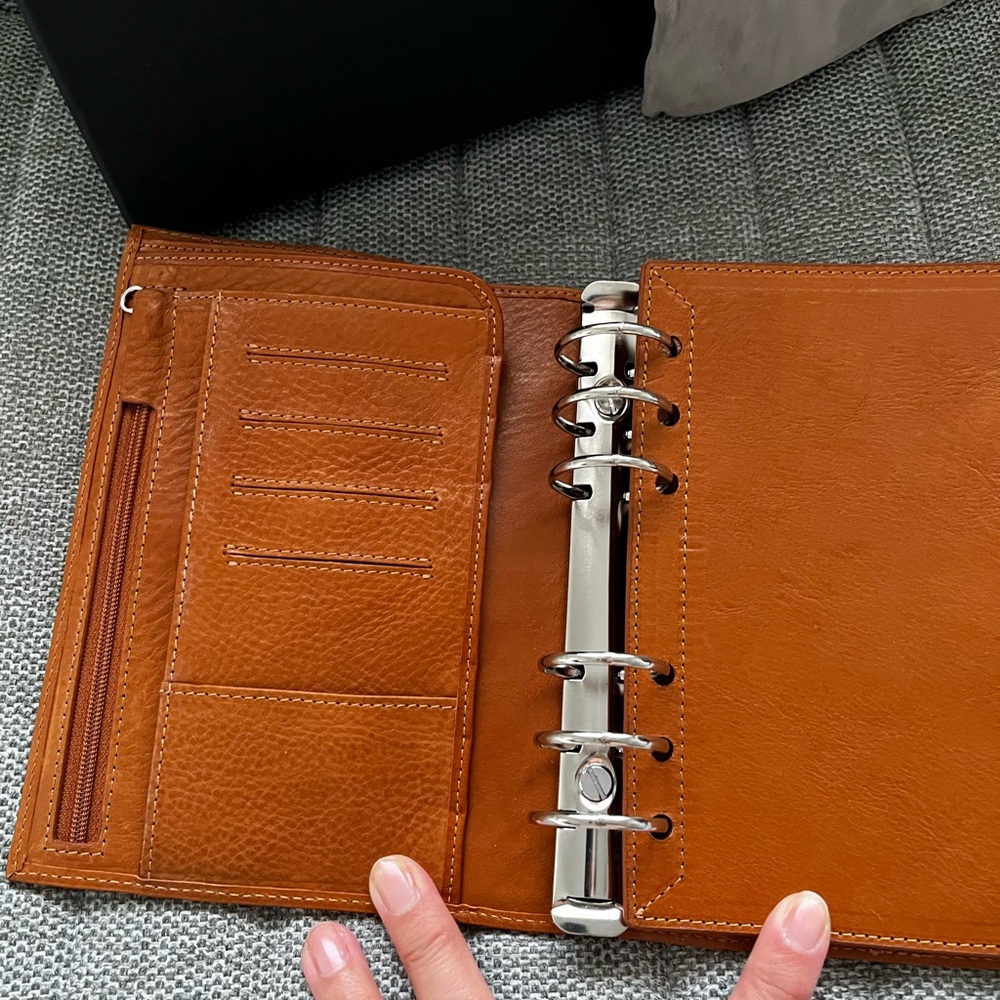 MOTERM Luxe 2.0 Personal size 6 Rings Planner - Picture 2 of 6